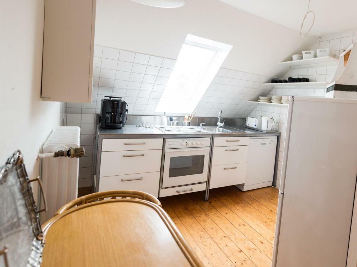 Kanalvilla - Urlaub Am Nord-Ostseekanal - Zwei Ferienwohnungen Im Angebot- Eine Im Dachgeschoss Und Eine Wohnung Mit Garten Sehestedt  Bagian luar foto