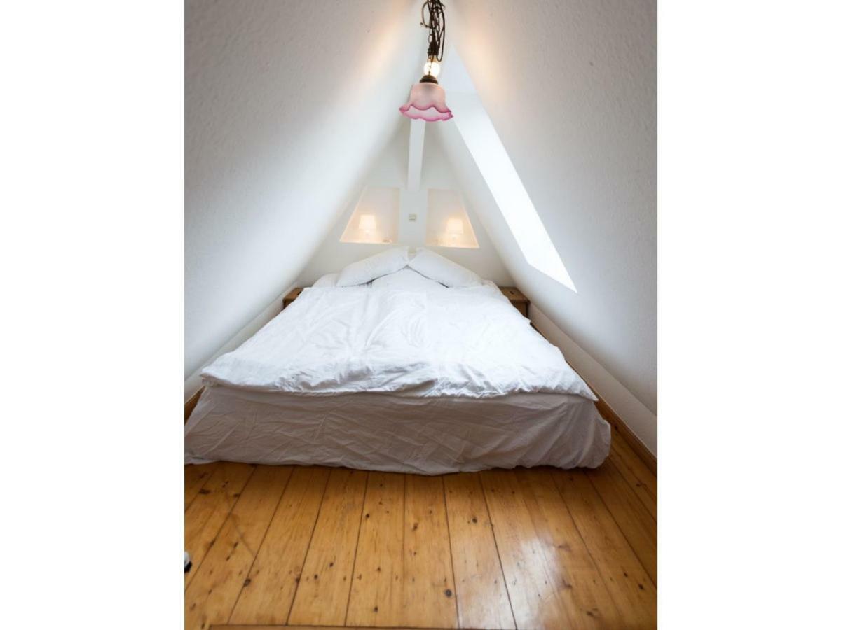 Kanalvilla - Urlaub Am Nord-Ostseekanal - Zwei Ferienwohnungen Im Angebot- Eine Im Dachgeschoss Und Eine Wohnung Mit Garten Sehestedt  Bagian luar foto