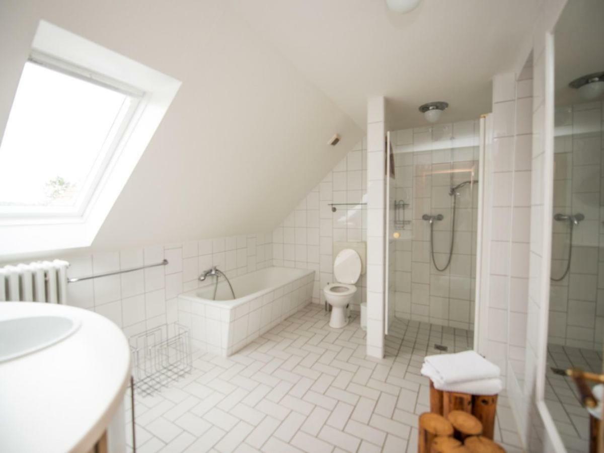 Kanalvilla - Urlaub Am Nord-Ostseekanal - Zwei Ferienwohnungen Im Angebot- Eine Im Dachgeschoss Und Eine Wohnung Mit Garten Sehestedt  Bagian luar foto