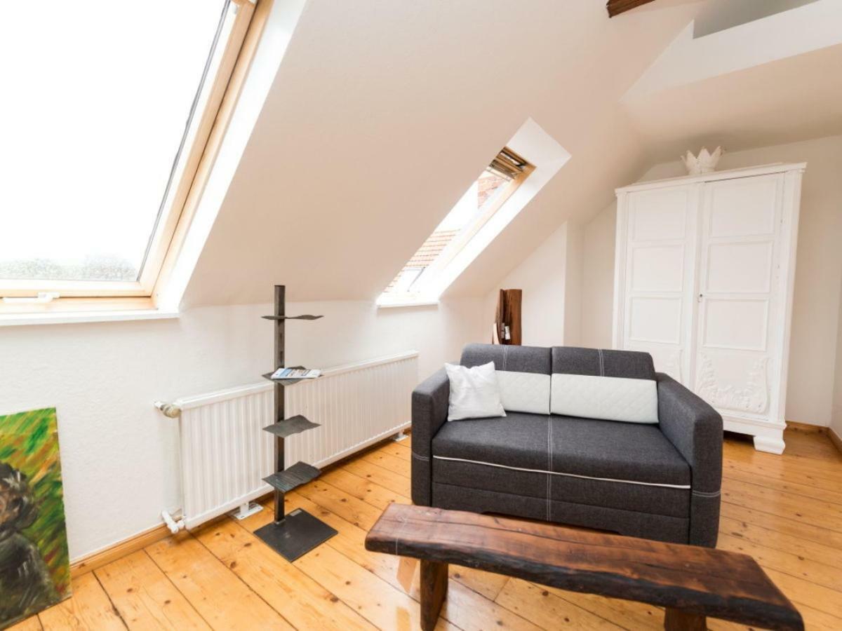 Kanalvilla - Urlaub Am Nord-Ostseekanal - Zwei Ferienwohnungen Im Angebot- Eine Im Dachgeschoss Und Eine Wohnung Mit Garten Sehestedt  Bagian luar foto